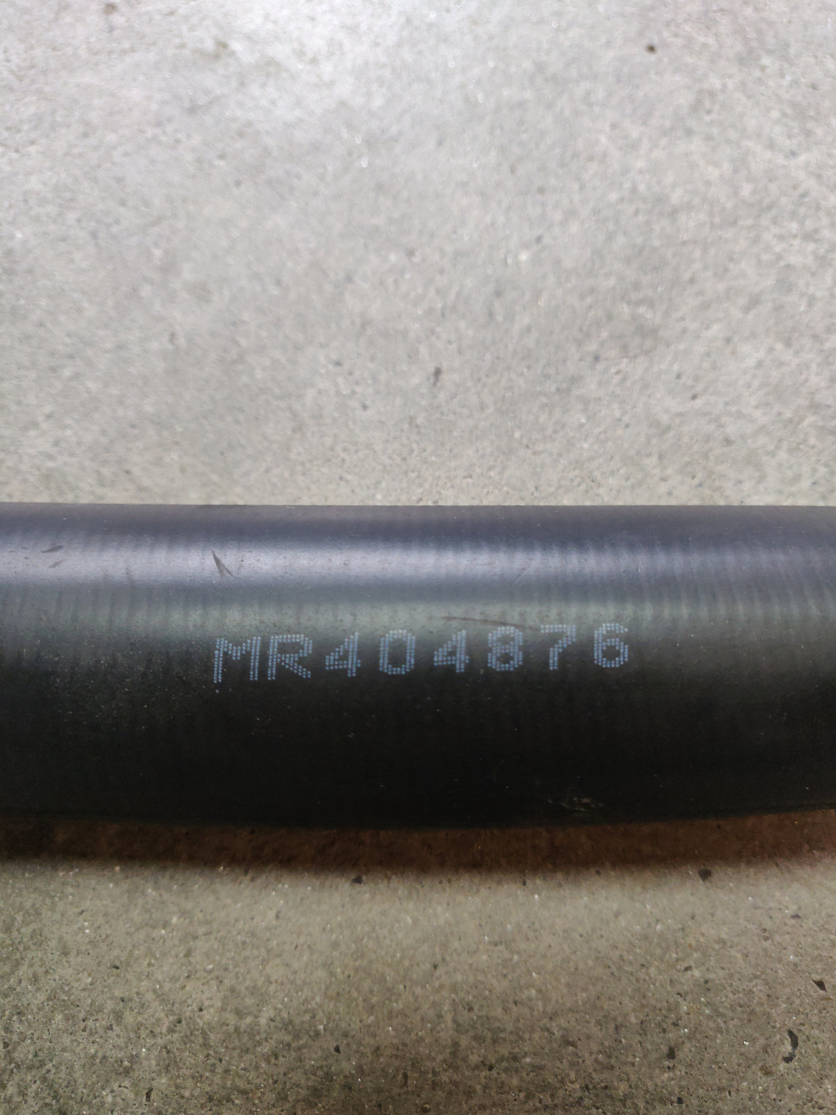 Lower Radiator Hose For Mitsubishi Pajero 3.5L V6 6G74 MR404876 05-1772 CH3654
