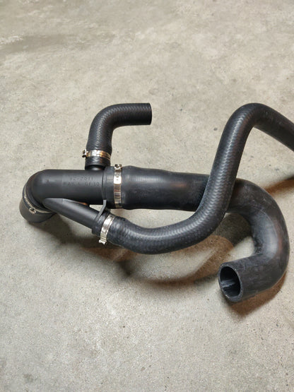 Land Rover Discovery 2 4.0L V8 Bottom Radiator Hose PEH000080 1998–2004
