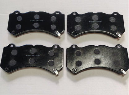 Front Brake Pads For Brembo Jeep Grand Cherokee SRT8 68144427AB Refer DB2375