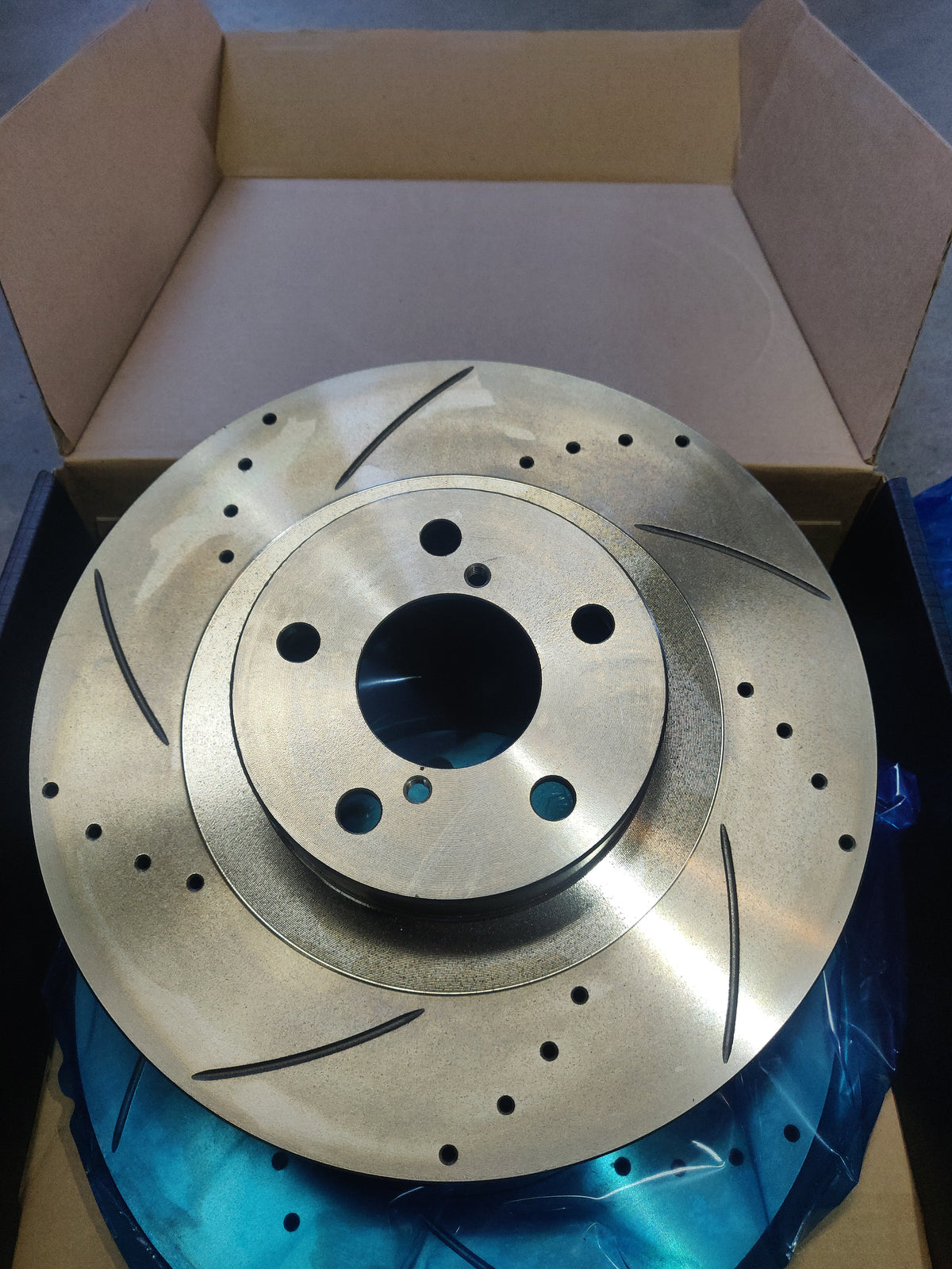 Front Disc Rotors Drilled Slotted Subaru WRX Impreza BRZ Forester & Toyota 86 Refer DR650