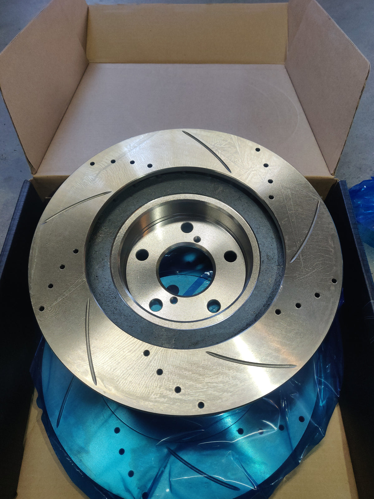 Front Disc Rotors Drilled Slotted Subaru WRX Impreza BRZ Forester & Toyota 86 Refer DR650