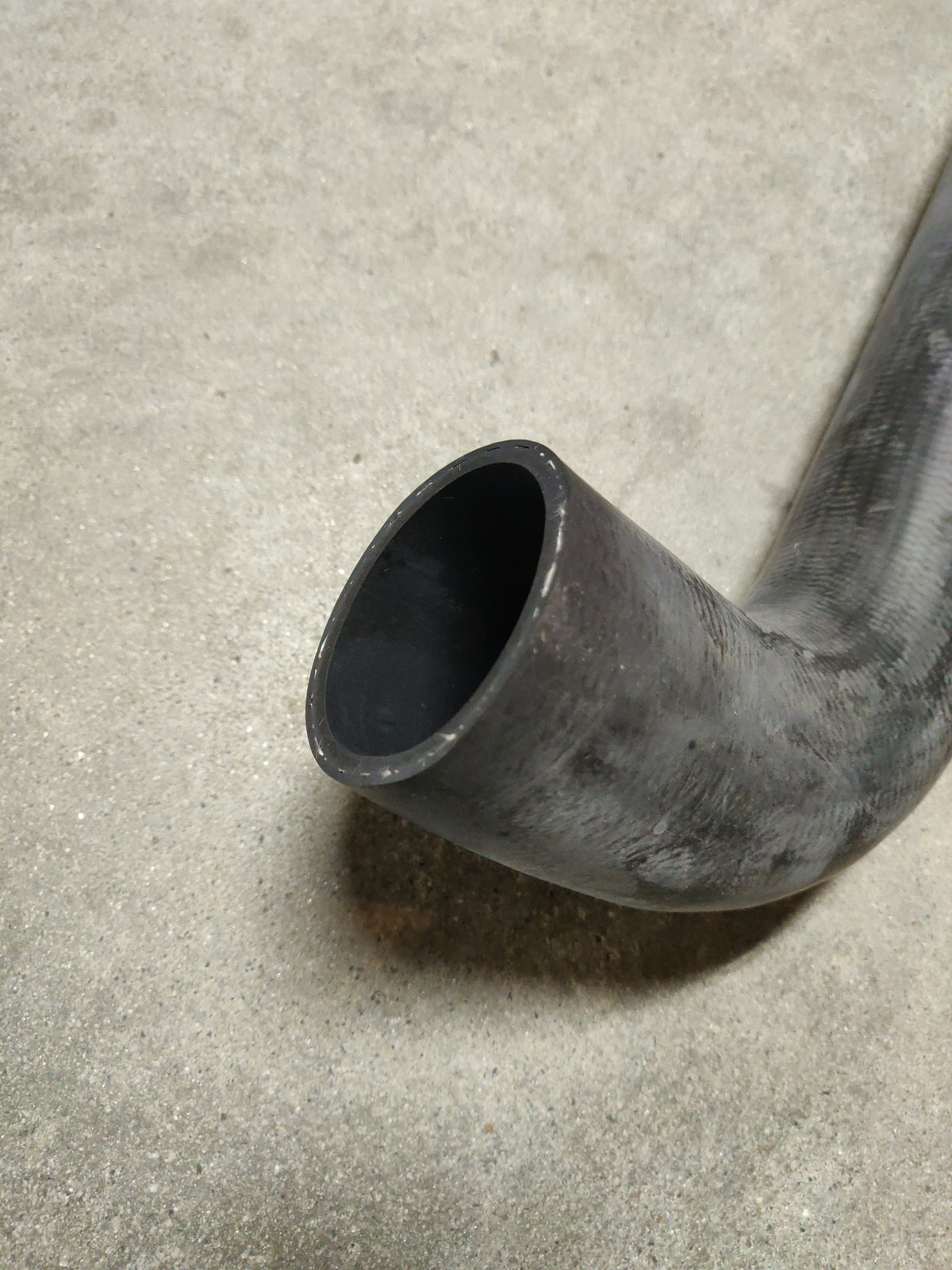 Intercooler Intake Hose for Mitsubishi Challenger Pajero Triton ML MN 2.5L 3.2L 1505A511