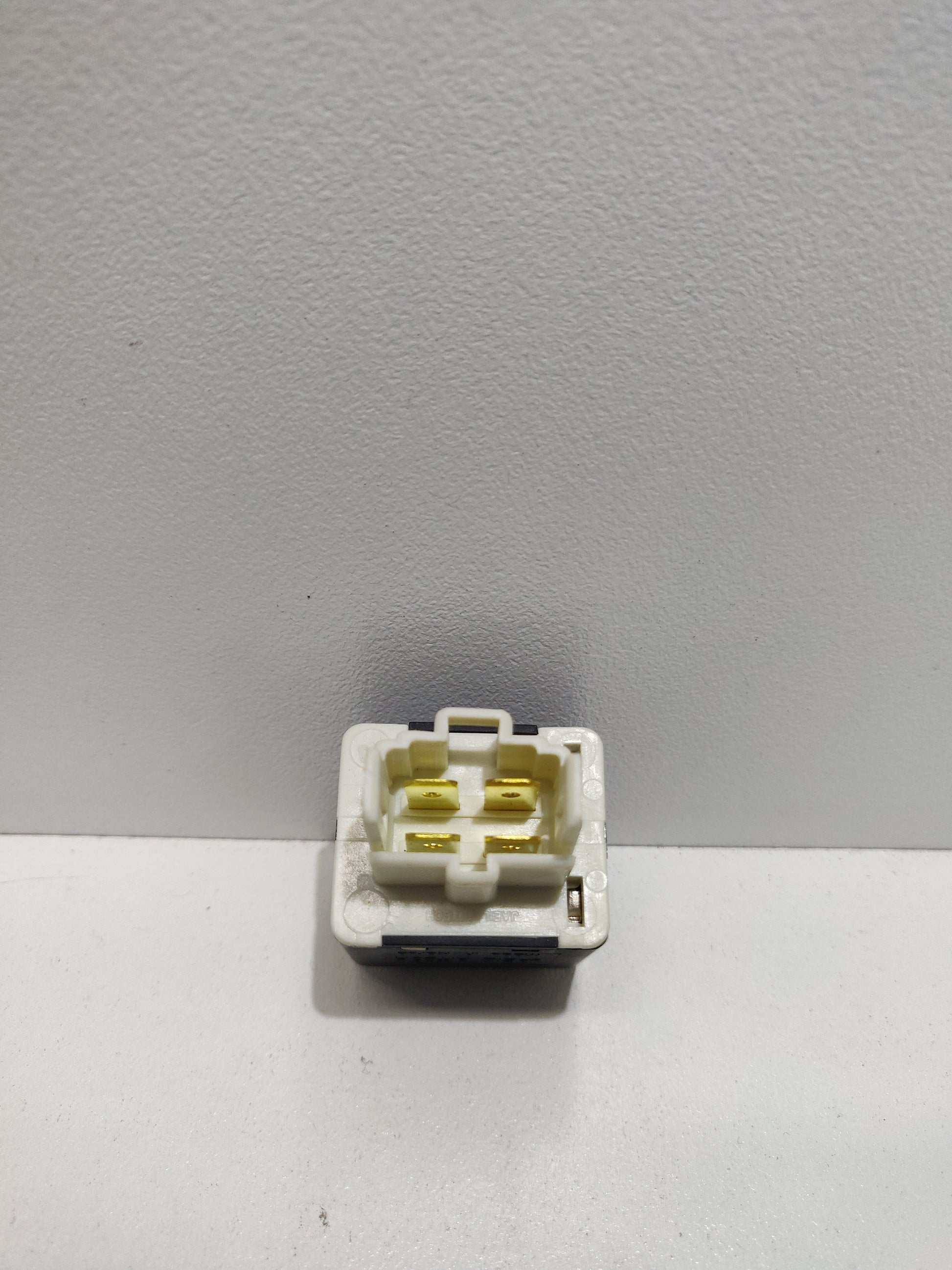 Proquip 12V N/O 40a Relay Japanese 4 Pin SPST PJ1412R