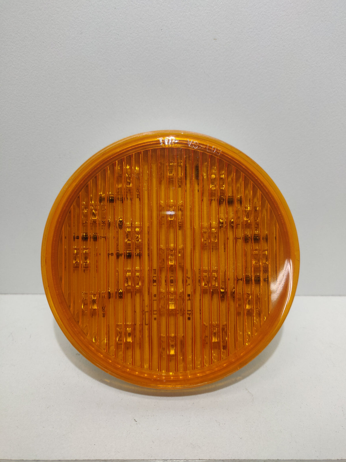 Roadvision Round Light 4'' LED 10-30V 19 Square LED Amber Stripe Lens