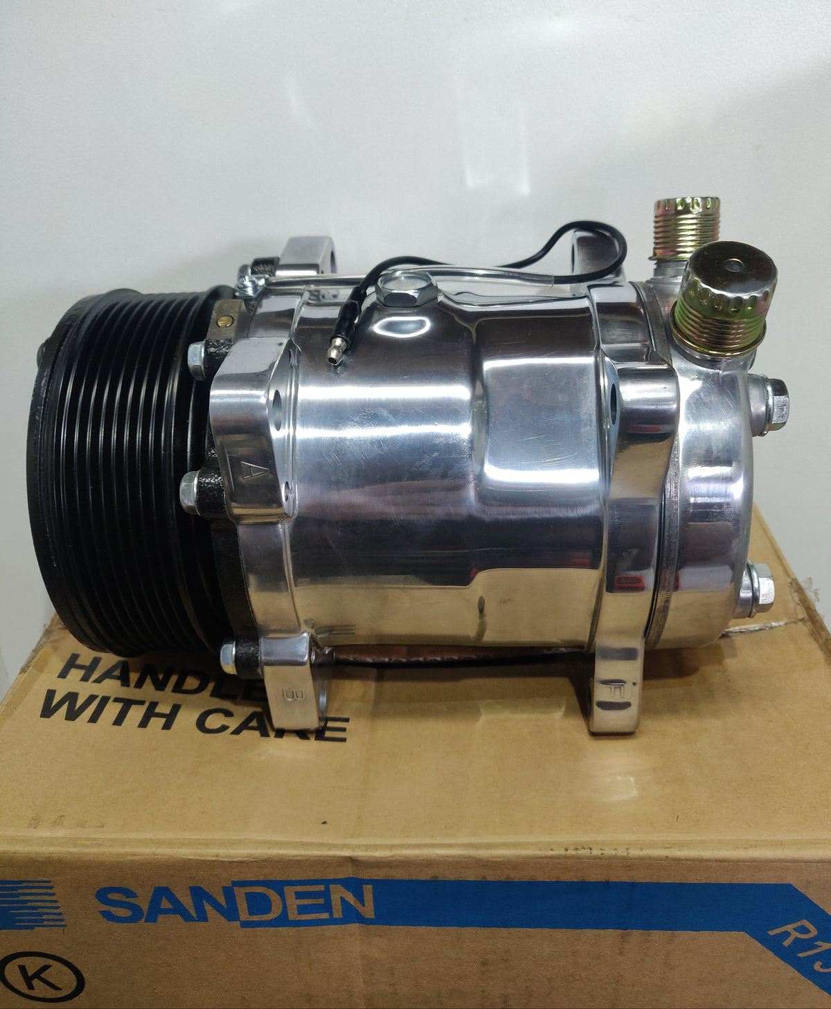 Sanden SD7H15 CXS6140 Polished AC Compressor 12V 10PV 125mm Ear Mount