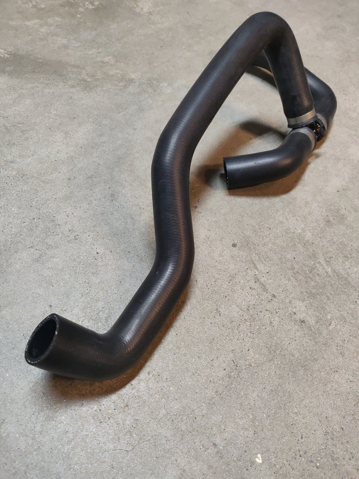 Top Radiator Hose For Land Rover Discovery 2 4L V8 PCH000460 1998 - 2004
