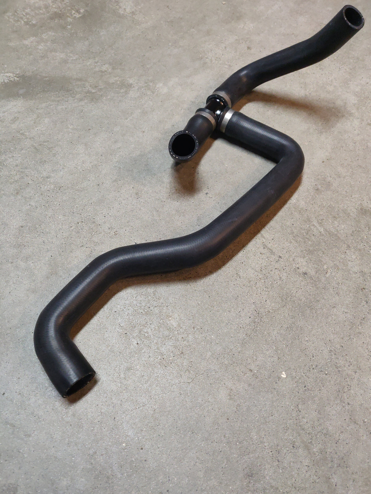Top Radiator Hose For Land Rover Discovery 2 4L V8 PCH000460 1998 - 2004